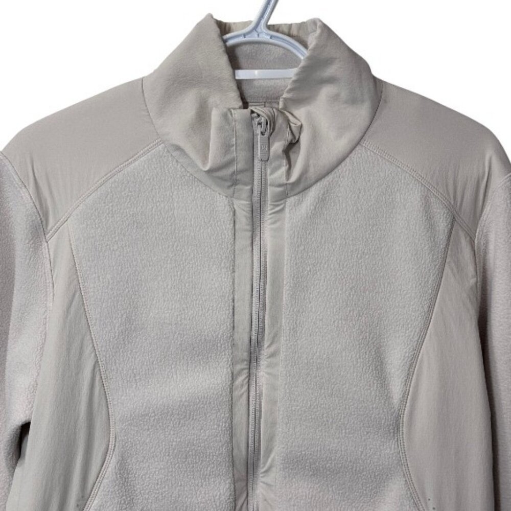 Lululemon fleece lined running jacket white women's size 10 - Picture 9 of 16